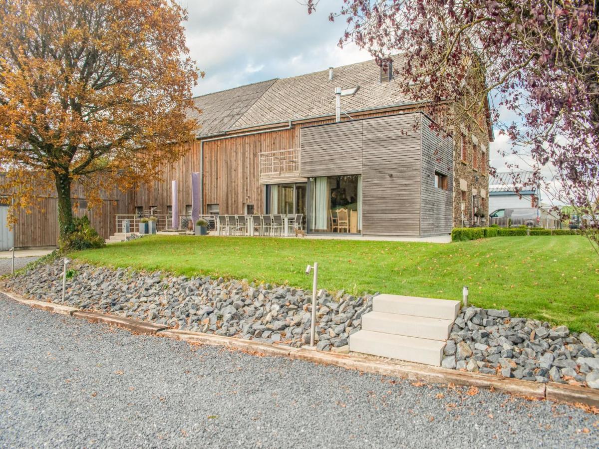 Luxurious House With Sauna In A Farm In 바스토뉴 외부 사진